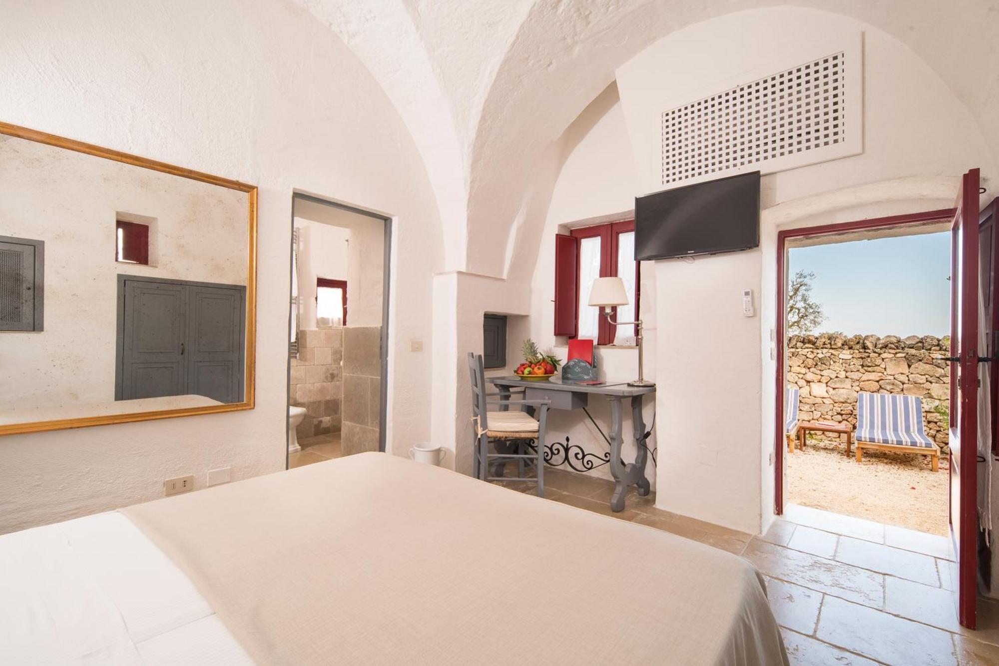 Masseria Torre Coccaro Savelletri Exterior photo